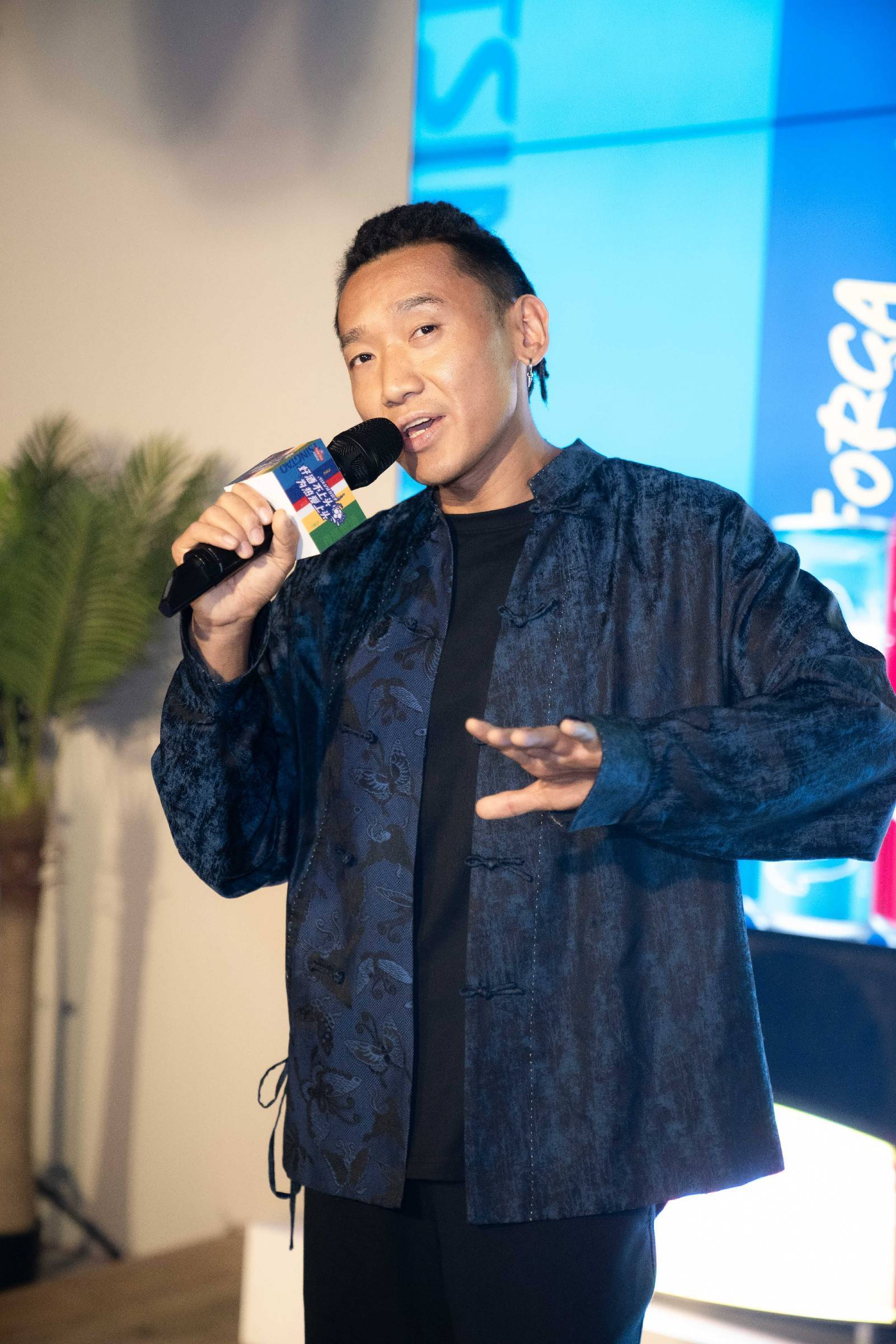 关于科特迪瓦足球精英联赛名将实力角逐较量的信息