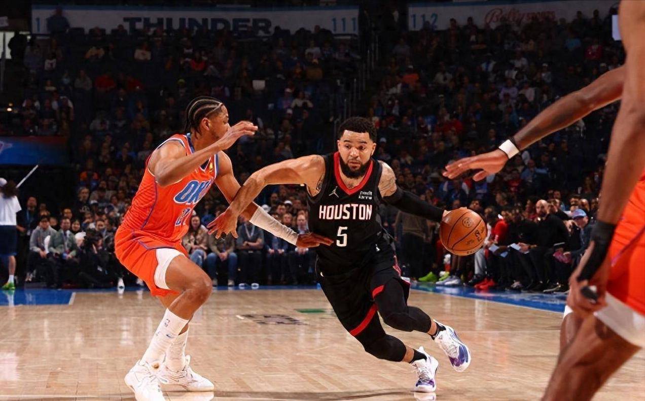 NBA季后赛争夺激烈，火箭将面对挑战